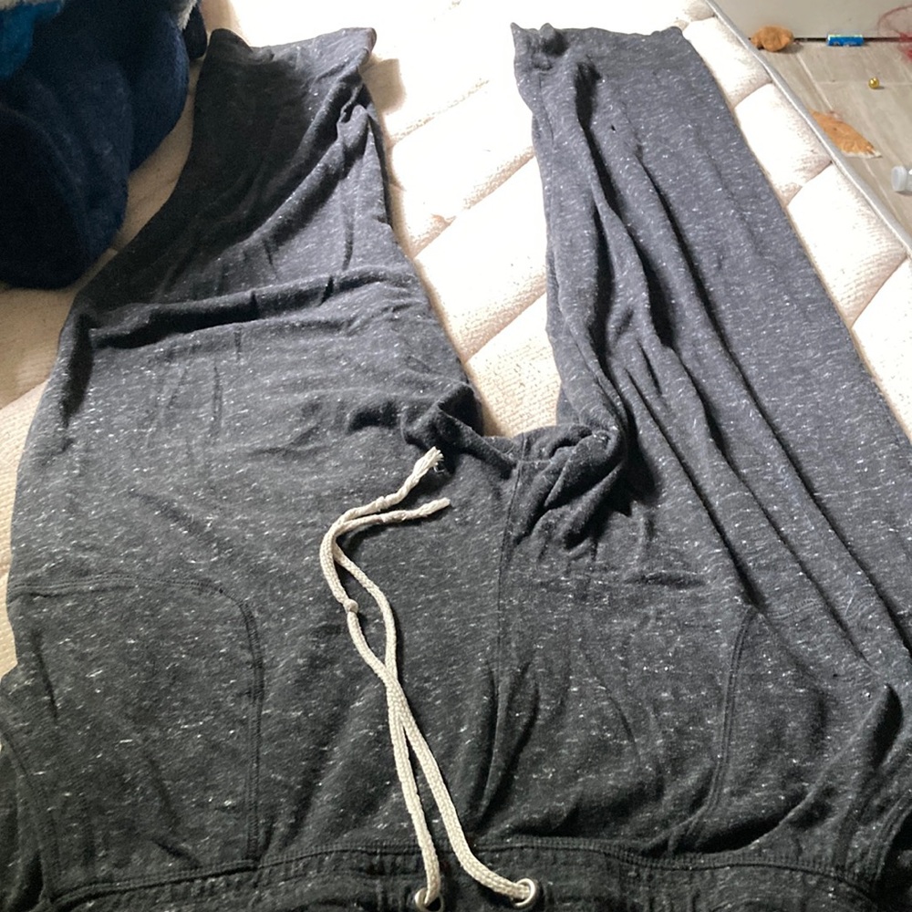 Gray sweatpants with white dots size 3X